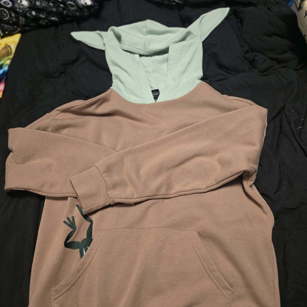 Star Wars Grogu Hoodie Size Medium